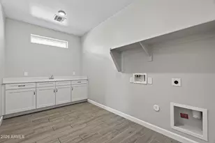 2004 E Park View Ln, Phoenix, AZ 85024 - Photo 27