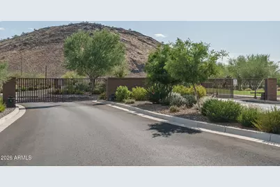 2004 E Park View Lane, Phoenix, AZ 85024 - Photo 55