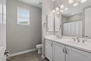 2004 E Park View Ln, Phoenix, AZ 85024 - Photo 29