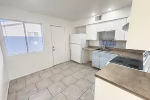308 E Vogel Ave, Phoenix, AZ 85020 - Photo 11