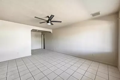 6532 N 19th Drive, Phoenix, AZ 85015 - Photo 5