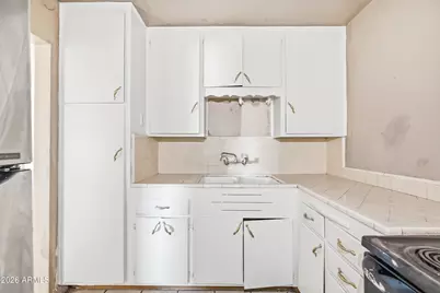 6532 N 19th Drive, Phoenix, AZ 85015 - Photo 9