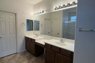 22165 N Celtic Ave, Maricopa, AZ 85139 - Photo 9