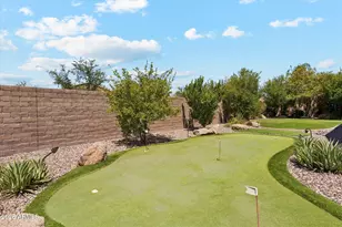 9282 W Patrick Ln, Peoria, AZ 85383 - Photo 15