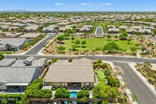 9282 W Patrick Ln, Peoria, AZ 85383 - Photo 19