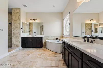 9282 W Patrick Lane, Peoria, AZ 85383 - Photo 7