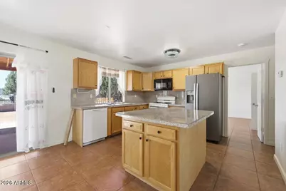 4735 E Valley Lane, Rimrock, AZ 86335 - Photo 7