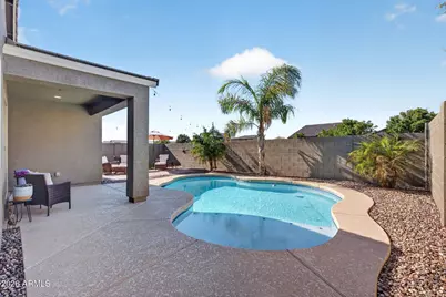 728 W Magena Drive, San Tan Valley, AZ 85140 - Photo 9