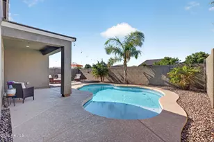 728 W Magena Dr, San Tan Valley, AZ 85140 - Photo 9