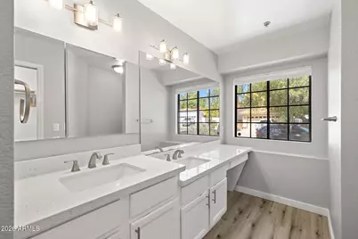 10359 E Davenport Drive, Scottsdale, AZ 85260 - Photo 17