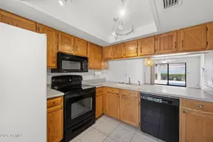 754 S 79th Terrace, Mesa, AZ 85208 - Photo 5