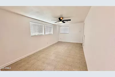 6433 W Fairmount Avenue, Phoenix, AZ 85033 - Photo 11
