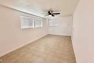 6433 W Fairmount Ave, Phoenix, AZ 85033 - Photo 11