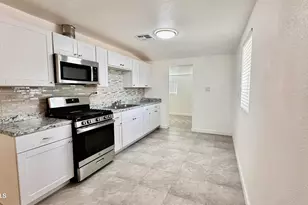 6433 W Fairmount Ave, Phoenix, AZ 85033 - Photo 13