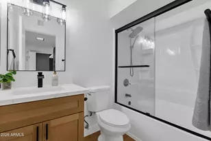 2020 W Union Hills Dr, Phoenix, AZ 85027 - Photo 13