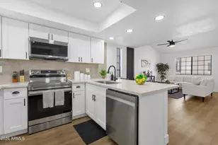 2020 W Union Hills Dr, Phoenix, AZ 85027 - Photo 1