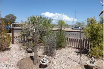 21817 W Harding Avenue, Wittmann, AZ 85361 - Photo 25