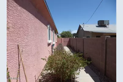21817 W Harding Avenue, Wittmann, AZ 85361 - Photo 29