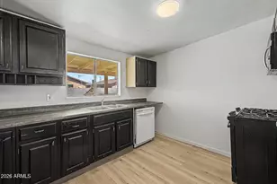 3130 W Almeria Rd, Phoenix, AZ 85009 - Photo 5