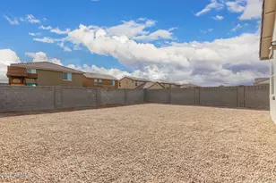 15807 W Port Royale Ln, Surprise, AZ 85379 - Photo 23