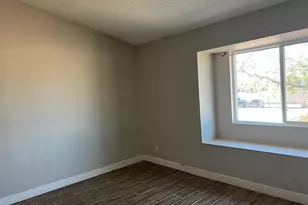 5819 N 59th Dr, Glendale, AZ 85301 - Photo 7