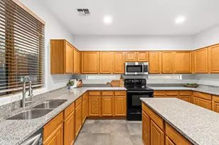 26802 N 84th Ln, Peoria, AZ 85383 - Photo 21