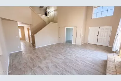 15652 W Calavar Road, Surprise, AZ 85379 - Photo 7