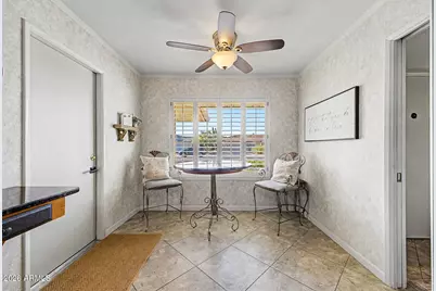 9321 W Briarwood Circle, Sun City, AZ 85351 - Photo 11