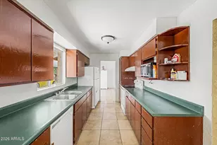 519 N Cheri Lynn Dr, Chandler, AZ 85225 - Photo 21