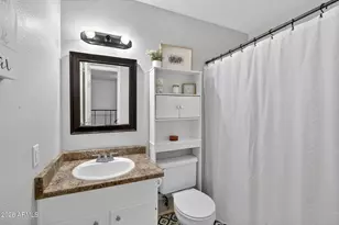 6558 S Granada Dr, Tempe, AZ 85283 - Photo 31