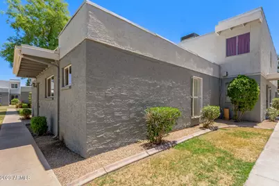 2633 W Ocotillo Road #Unit 1, Phoenix, AZ 85017 - Photo 3