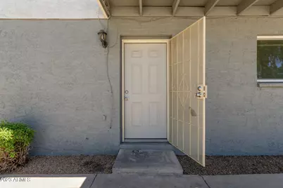 2633 W Ocotillo Road #Unit 1, Phoenix, AZ 85017 - Photo 5