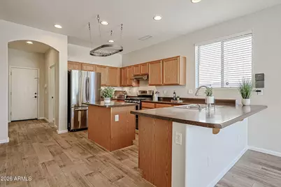 14707 N 138th Lane, Surprise, AZ 85379 - Photo 9