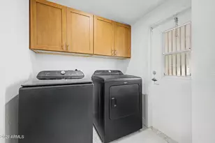 2233 E Behrend Dr, Phoenix, AZ 85024 - Photo 25