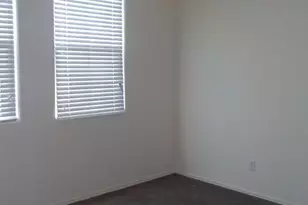 918 E Locust Ln, Avondale, AZ 85323 - Photo 9