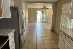 612 E Racine Pl, Casa Grande, AZ 85122 - Photo 7