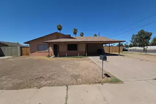 10436 N 37th Ave, Phoenix, AZ 85051 - Photo 1