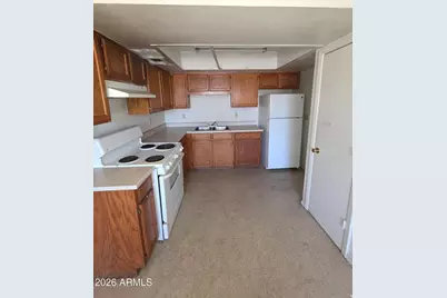 10436 N 37th Avenue, Phoenix, AZ 85051 - Photo 5