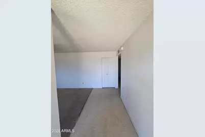 10436 N 37th Avenue, Phoenix, AZ 85051 - Photo 3