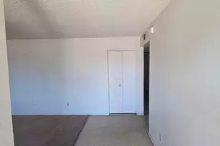 10436 N 37th Ave, Phoenix, AZ 85051 - Photo 3