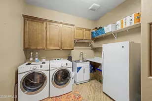 13348 W Gloria Ln, Peoria, AZ 85383 - Photo 57