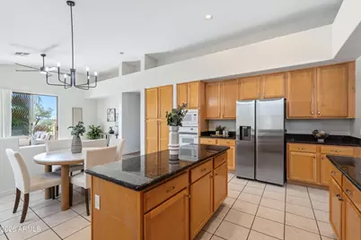 13634 N 12th Place, Phoenix, AZ 85022 - Photo 7