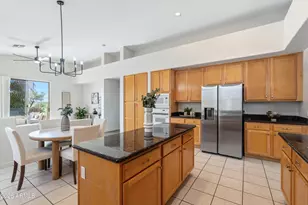 13634 N 12th Pl, Phoenix, AZ 85022 - Photo 7