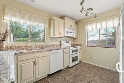 29515 N Little Leaf Drive, San Tan Valley, AZ 85143 - Photo 11