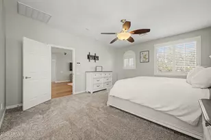 25311 N 51st Dr, Phoenix, AZ 85083 - Photo 15