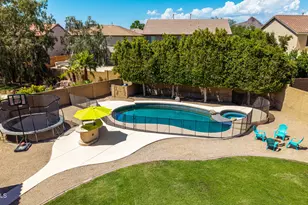 25311 N 51st Dr, Phoenix, AZ 85083 - Photo 49