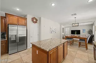 25311 N 51st Dr, Phoenix, AZ 85083 - Photo 11