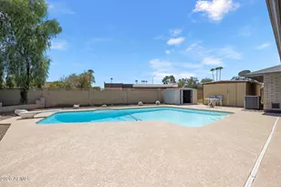 1709 N Gentry Cir, Mesa, AZ 85213 - Photo 25