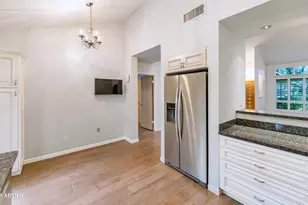 7113 E Arlington Rd, Paradise Valley, AZ 85253 - Photo 9