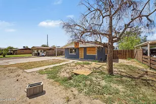 212 6th Ave W, Buckeye, AZ 85326 - Photo 3
